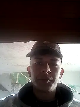 Ariihot online show from July 8, 8:02 pm