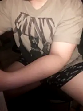 MinhTuan2002 online show from October 15, 7:21 pm