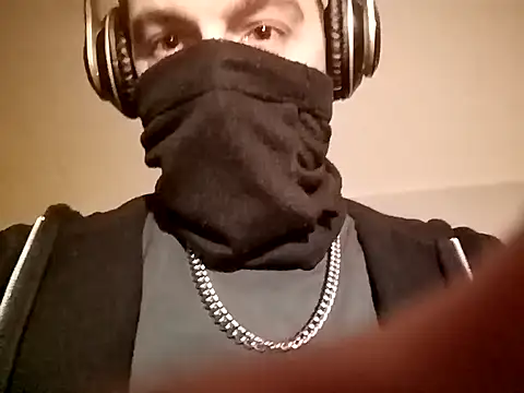 Kaosmikey online show from February 6, 10:50 pm