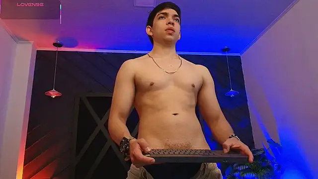 Eryonbradley online show from March 5, 12:01 pm