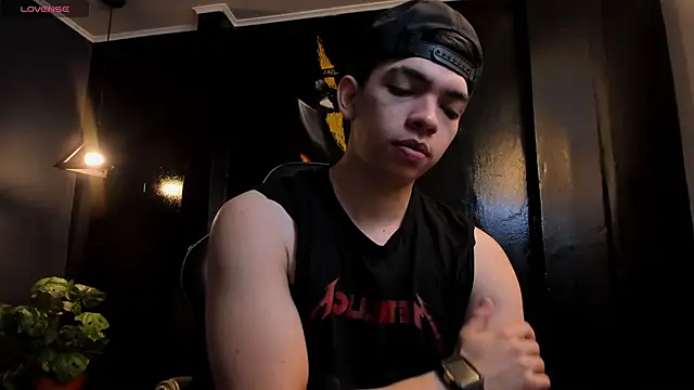 Eryonbradley online show from February 2, 11:29 am