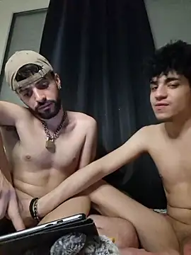 young swisscouple online show from January 19, 4:59 am