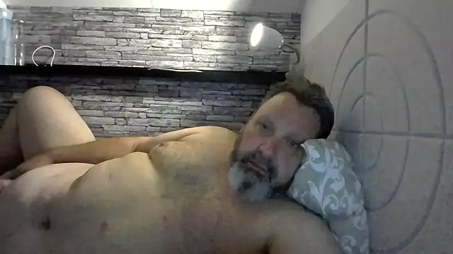 BigMan738xh online show from June 7, 11:11 pm