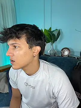 Leo Savage  online show from March 27, 3:43 am