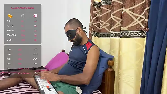 ShayanLK online show from March 23, 11:27 am