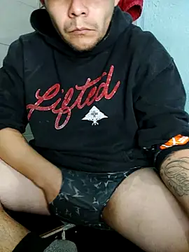 fboycdjuaez online show from December 21, 9:39 am