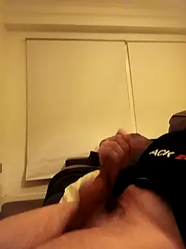 DannySastre91 online show from December 5, 8:16 pm