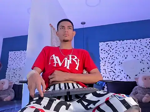 Adonis WB online show from September 30, 8:34 pm