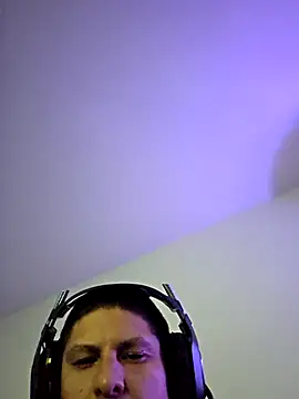 Caramelcumm0093 online show from September 20, 3:17 am