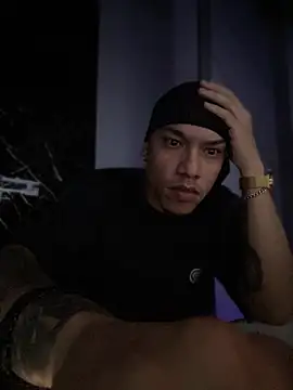 AlphaMasterXxx online show from October 18, 7:24 am