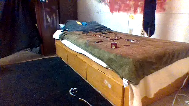 Nuttygmarley online show from April 19, 7:41 am