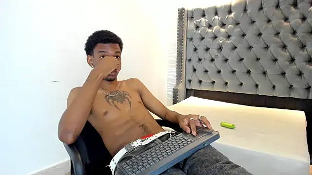 nero reyd online show from March 21, 7:29 pm