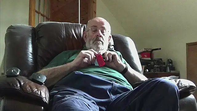 janzer13 online show from March 5, 2:02 pm