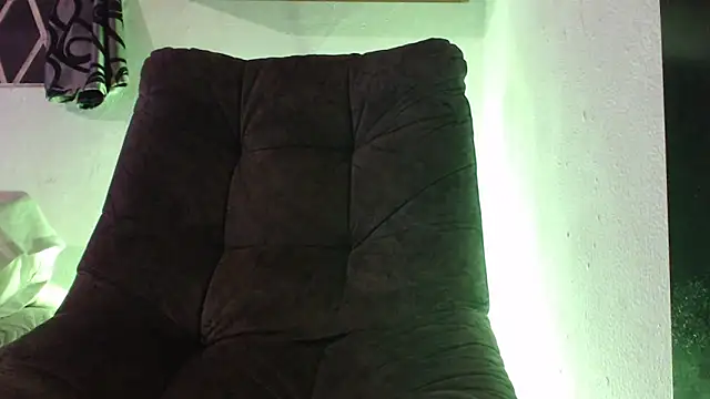 ArturoCardona  online show from April 14, 10:37 am