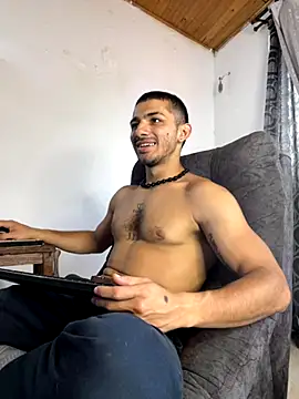 ArturoCardona  online show from October 17, 4:11 pm