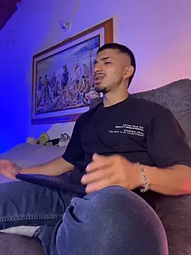 ArturoCardona  online show from December 2, 1:25 pm