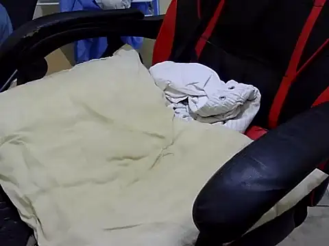 LustyLepus online show from November 1, 2:15 am