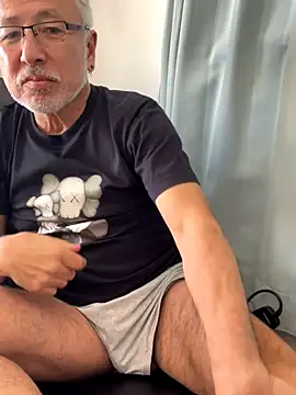 gholly2007 online show from September 24, 2:33 am