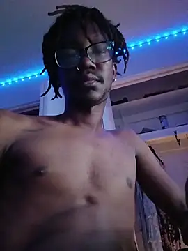 Moyo228 online show from February 3, 5:16 am