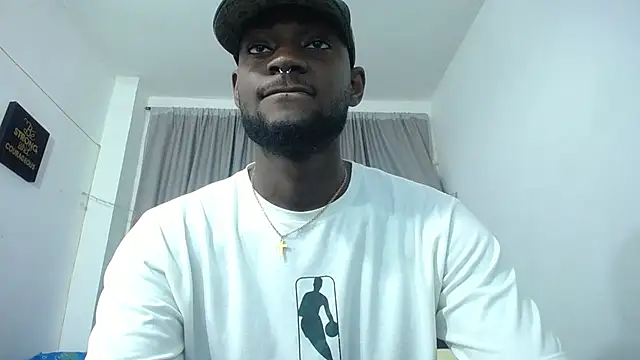 eebony stallion online show from November 6, 3:31 am