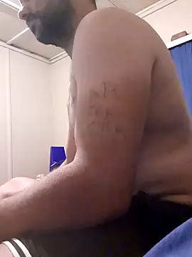 Lekewarmele online show from November 11, 6:57 pm