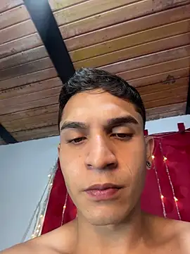 Angel latinboy online show from February 13, 10:48 pm