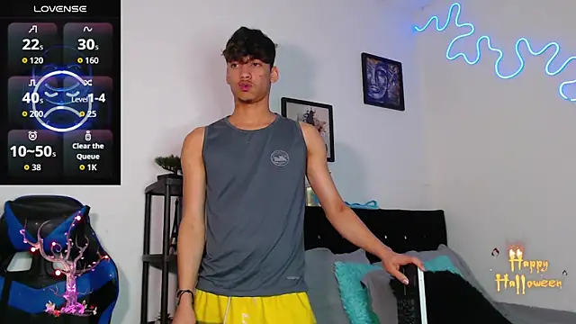 Gael Jones online show from October 24, 4:58 am