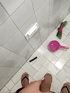 bilalbilal1 online show from November 17, 1:19 am