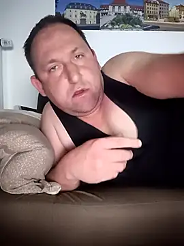 GenuineDedication42 online show from April 15, 6:52 pm