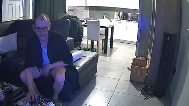 fabDu59 online show from April 23, 7:27 pm