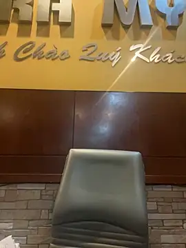 letruong6879 online show from October 1, 3:05 pm