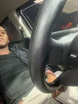 stressreliever94 online show from December 20, 10:33 am