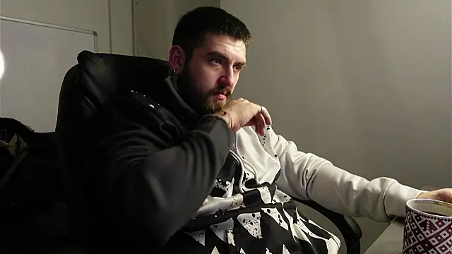 Mike Platano online show from November 11, 7:52 pm