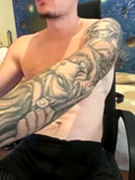 fronkie9384 online show from November 14, 10:28 am