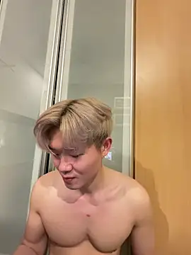 zachlee 69 online show from March 19, 4:10 pm