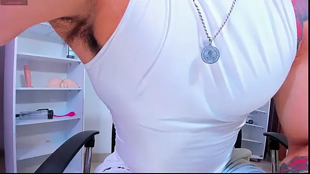 ArnoldSexy  online show from February 23, 12:51 pm