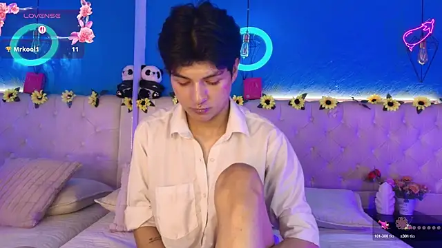 AleAurarashi online show from March 30, 8:59 am