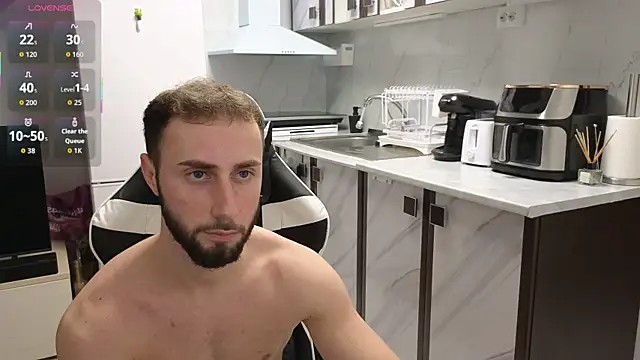 RyanStorm  online show from November 18, 6:55 pm