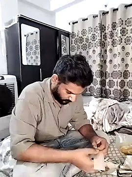 avi007p online show from March 7, 7:00 pm