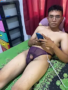 rand1101 online show from April 2, 8:22 am