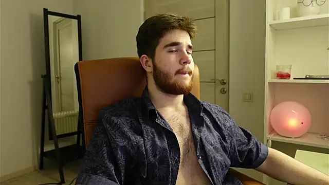 Mark Maxim online show from October 26, 8:44 pm