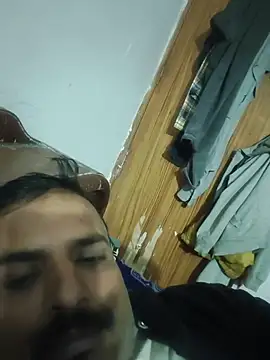 vardh033 online show from January 17, 3:26 pm