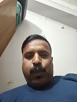 vardh033 online show from November 27, 7:50 pm