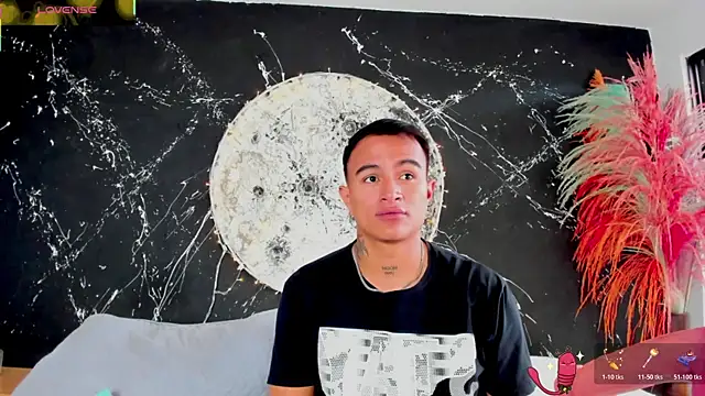 LiamDeep online show from November 23, 3:45 pm