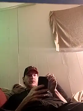 Poundtown1226 online show from February 24, 12:01 am