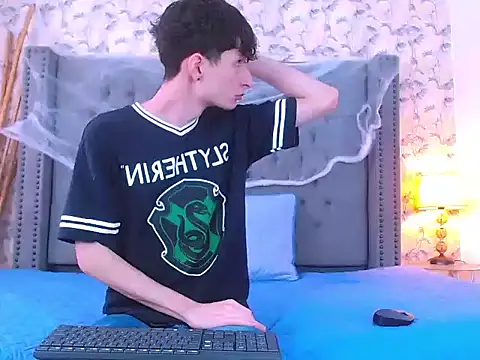 Luke Carter online show from November 1, 1:04 pm