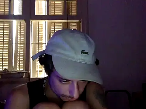 chrisalmeid  online show from April 8, 5:21 pm