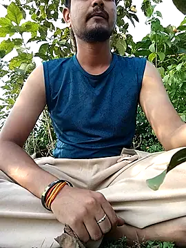 7incpink online show from October 19, 9:45 am