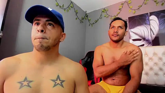 AngelAndChris online show from September 25, 2:27 pm