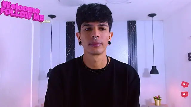 Franvill Trato online show from December 21, 8:06 pm